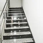 Taras *
