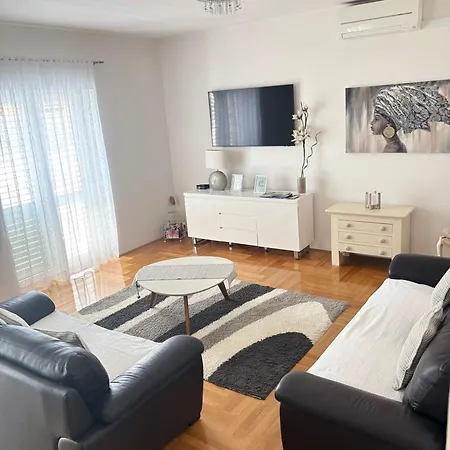 Apartamento Taras *