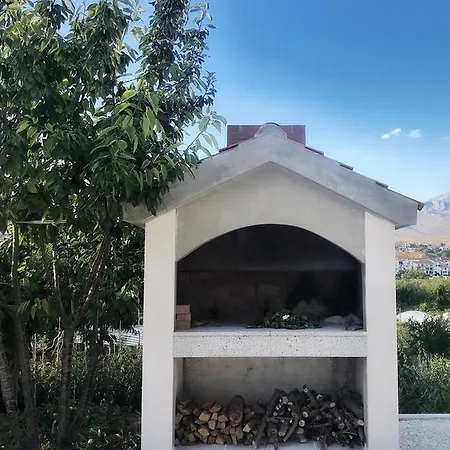 アパート Taras *