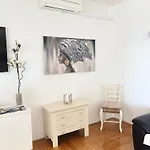 Taras Apartment *